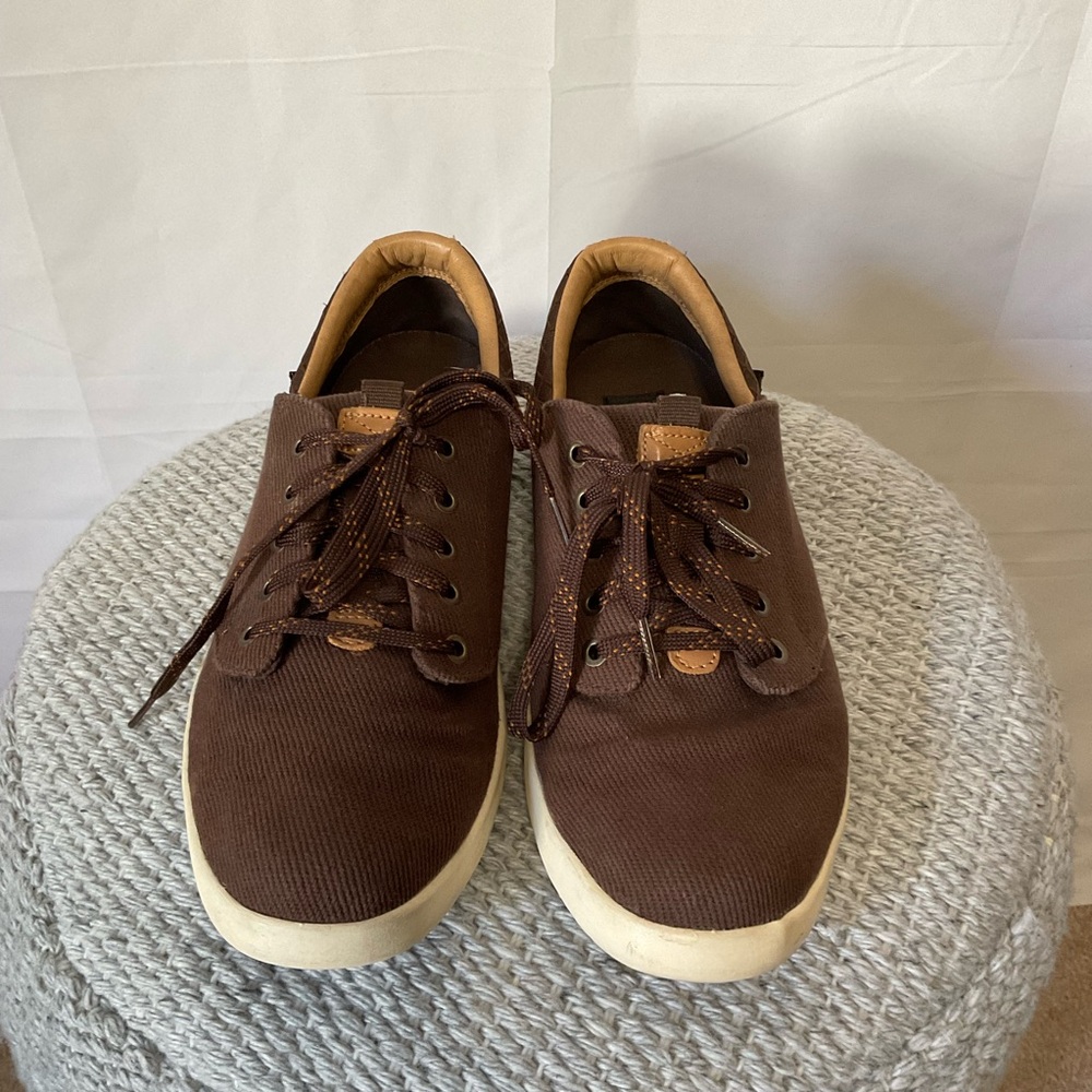 Teva Willow brown sneaker boat hiking outdoors Size 10